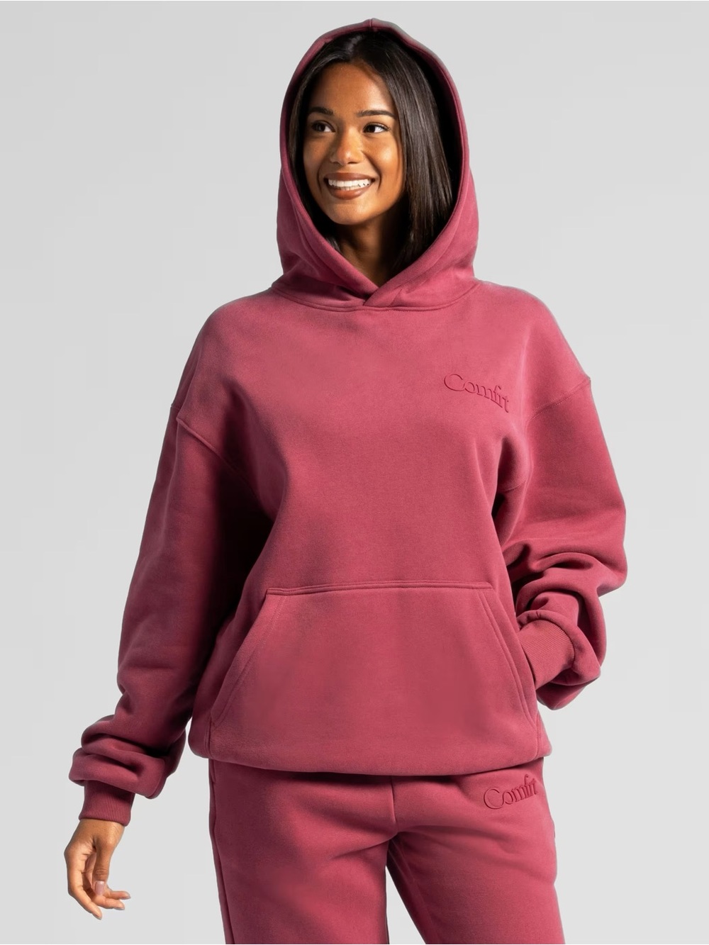 Comfy Minimalist Hoodie in Berry Size S